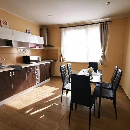 Korzo Apartment *